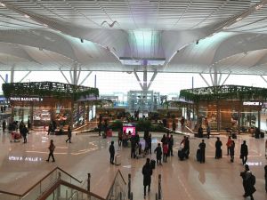 Top 10 Airports with the best food options worldwide