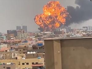 Explosion rocks Sudan's capital
