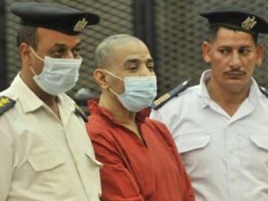 "قذافي عبد العاطي" الملقب إعلاميًا بـ "سفاح الجيزة"