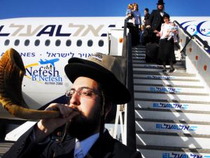 إسرائيل تواجه تشويشات لا تتوقف من مصادر مجهولة 