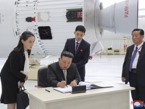 Kim Jong-un's ongoing Russia visit includes aircraft factory inspections