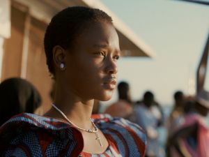 اقتنص فيلم وداعًا جوليا للمخرج السوداني محمد كردفاني 3 جوائز دولية جديدة، وذلك ضمن فعاليات النسخة الـ21 من مهرجان Paysages de Cinéastes في فرنسا، إذ فاز بـجائزة لجنة تحكيم الصاعدين، وجائزة الجمهور، وجائزة لجنة تحكيم المرأة بالاشتراك مع فيلم إنشالله ولد، وبهذا يرتفع رصيد الفيلم من الجوائز الدولية إلى 4 جوائز دولية. والجدير بالذكر أن مسيرة الفيلم مع الجوائز حافلة، إذ انطلقت من مهرجان كان السينمائي الدولي حيث فاز بجائزة الحرية وشهد عرضه العالمي الأول، كما تلقى وداعًا جوليا 7 ترشيحات ضمن جوائز سبتيموس الدولية ا