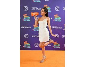 Mayan El-Sayed  Mayan El-Sayed wins Favorite Actress at Nickelodeon Kids’ Choice Awards Abu Dhabi