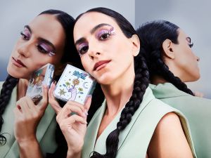 Samsung and artist Nourie Flayhan collaborate on exclusive Galaxy Z Flip5 bundle celebrating local art and culture