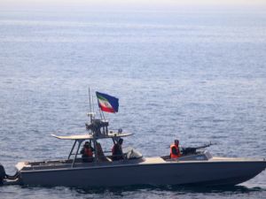 إيران تعلن ضبط سفينة تهرب الوقود في مياه الخليج