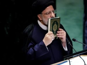 الرئيس الإيراني إبراهيم رئيسي