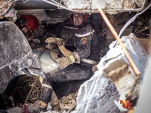 بلغت شدة الزلزال الذي ضرب المغرب 7 درجات وفقا لمقياس ريختر،