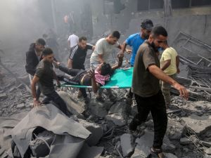 ينذر تواصل العدوان الاسرائيلي باوضاع ونتائج كارثية على اهالي القطاع المحاصر بعد نفاذ الوقود من المنازل والمشفيات وانقطاع المياه