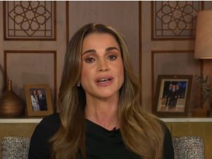 الملكة رانيا :  لم أر مسؤولا غربيا قط يقول هذه الجملة: "للفلسطينيين الحق في الدفاع عن أنفسهم".