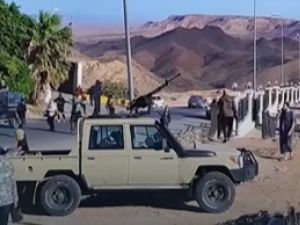 اشتباكات بين محموعات موالية لحفتر وقوات حكومة الوحدة في غريان الليبية