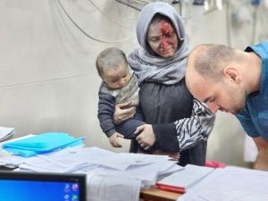 قصف منازل عائلة الفرا في خان يونس