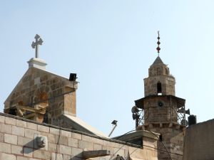 الجيش الإسرائيلي يبرر قصفه كنيسة القديس برفيريوس في غزة