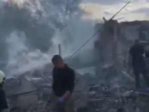 عشرات القتلى في قصف روسي طال متجرا للمواد الغذائية شرقي اوكرانيا