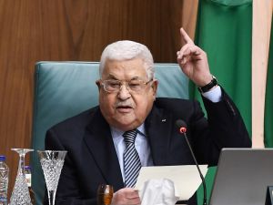 رئيس السلطة الوطنية الفلسطينية محمود عباس