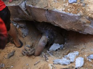 قوات الاحتلال الإسرائيلي دمرت ما يقارب 200 ألف وحدة سكنية في قطاع غزة