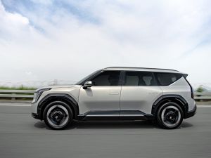 Kia secures top honors in 2023 Golden Steering Wheel Awards 