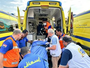 القوات الإسرائيلية تحاصر مشفى الشفاء في غزة