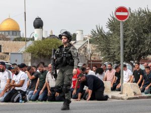 Israeli occupation police suppress worshippers in Al-Aqsa Mosque