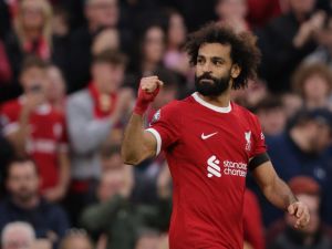 تشكيلة ليفربول المتوقعة ضد بورنموث في كأس كاراباو 2023-24
