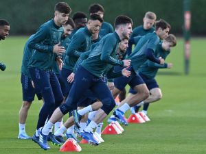 Arsenal's English midfielder #41 Declan Rice (C) takes part with teammates in a training session at Arsenal's training ground in north London on November 7, 2023, on the eve of their UEFA Champions League Group B football match against Sevilla FC. (Photo by Glyn KIRK / AFP)