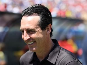 Unai Emery, Manager of Aston Villa, looks on during the Premier League Summer Series match between Aston Villa and Brentford FC at FedExField on July 30, 2023 in Landover, Maryland. Tim Nwachukwu/Getty Images/AFP (Photo by Tim Nwachukwu / GETTY IMAGES NORTH AMERICA / Getty Images via AFP)