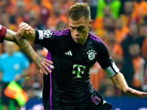 Bayern Munich's German midfielder #06 Joshua Kimmich during the UEFA Champions League group stage football match between Galatasaray and Bayern Munich at the Ali Sami Yen Spor Kompleksi in Istanbul on October 24, 2023. (Photo by YASIN AKGUL / AFP)