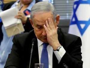 صورة لنتنياهو في جلسة محاكمة