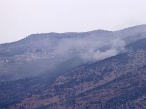 مقتل امرأة وابنها في قصف إسرائيلي جنوب لبنان