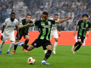 Brighton's Brazilian striker #09 Joao Pedro shoots to score a penalty kick during the UEFA Europa League Group B first leg football match between Olympique de Marseille (OM) and Brighton and Hove Albion at the Stade Velodrome, in Marseille on October 5, 2023. (Photo by Nicolas TUCAT / AFP)