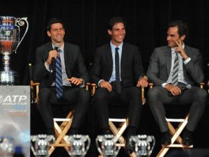 L-R) Novak Djokovic, Rafael Nadal, and Roger Federer attend the ATP Heritage Celebration at The Waldorf=Astoria on August 23, 2013 in New York City. D Dipasupil/Getty Images/AFP (Photo by D Dipasupil / GETTY IMAGES NORTH AMERICA / Getty Images via AFP)
