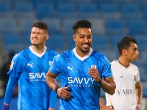 Hilal's Saudi midfielder #29 Salem al-Dawsari (C) celebrates his goal during the AFC Champions League Group D football match between Iran’s Nassaji Mazandaran and Saudi Arabia’s Al-Hilal at Prince Faisal Bin Fahd Stadium in Riyadh on December 4, 2023. (Photo by Fayez NURELDINE / AFP)