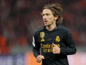 Real Madrid's Croatian midfielder #10 Luka Modric looks on during the UEFA Champions League group C football match between Union Berlin and Real Madrid in Berlin, on December 12, 2023. (Photo by Odd ANDERSEN / AFP)