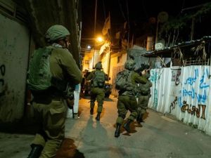 جانب من اقتحامات قوات الاحتلال الإسرائيلي لطولكرم