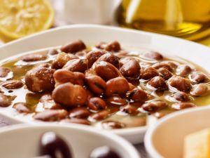 تفسير رؤية الفول في المنام