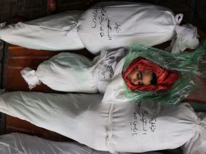 (10,000) شهيد من الأطفال.