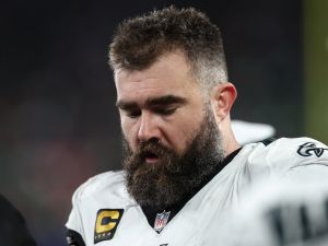 Jason Kelce’s retirement after 13 seasons: An end of an era for the Philadelphia Eagles and the NFL. (Elsa/ AFP)