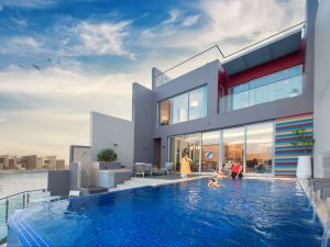 Diyar Al Muharraq Commences Handover of Al Naseem Villas Phase 2