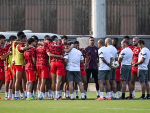 Moroccan players attend a training session at the Auguste Denise stadium, in San Pedro, on January 16, 2024, on the eve of the Africa Cup of Nations (CAN) football match between Morocco and Tanzania. (Photo by Sia KAMBOU / AFP)