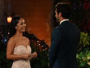 'The Bachelor' season 28 premiere: Who's the woman who got Joey's first rose? (John Fleenor/ Disney)
