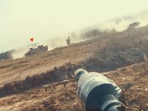 استهداف ناقلة جند إسرائيلية في خان يونس