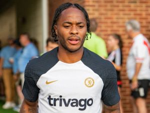Raheem Sterling #17 of Chelsea FC warms up before a pre-season friendly match against Wrexham AFC at Kenan Stadium on July 19, 2023 in Chapel Hill, North Carolina. Jacob Kupferman/Getty Images/AFP (Photo by Jacob Kupferman / GETTY IMAGES NORTH AMERICA / Getty Images via AFP)