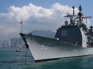 استهداف سفن أمريكية في اليمن