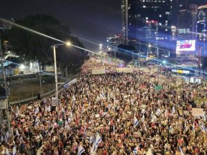 مظاهرات حاشدة في تل أبيب