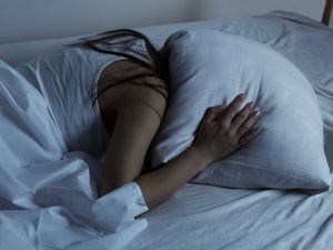 تفسير حلم الخوف من الجن للمتزوجة والحامل والعزباء