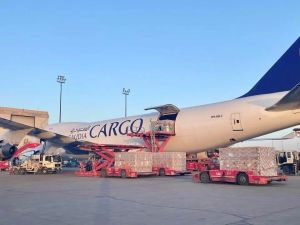 نظرا لدورها التاريخي السعودية ترسل طائرة إغاثية لأوكرانيا