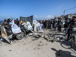 Israeli strike on Kuwaiti aid truck in Gaza causes massacre