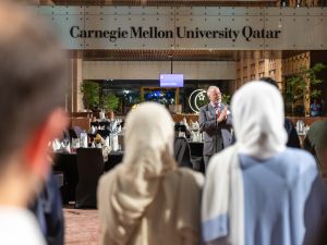طلاب دفعة 2024 في جامعة كارنيجي ميلون في قطر يلتقون شبكة الخريجين