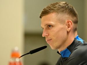 Leipzig's Spanish forward #07 Dani Olmo gives a press conference on the eve of their UEFA Champions League last 16 second leg football match against Real Madrid CF at the Santiago Bernabeu stadium in Madrid on March 5, 2024. (Photo by JAVIER SORIANO / AFP)