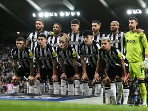 Newcastle players pose for team photo prior to the UEFA Champions League Group F football match between Newcastle United and AC Milan at St James' Park in Newcastle-upon-Tyne, north east England on December 13, 2023. (Photo by Paul ELLIS / AFP)