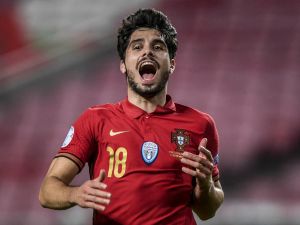 Portugal's forward Pedro Neto shouts during the international friendly football match between Portugal and Andorra at the Luz stadium in Lisbon on November 11, 2020. (Photo by Patricia DE MELO MOREIRA / AFP)
